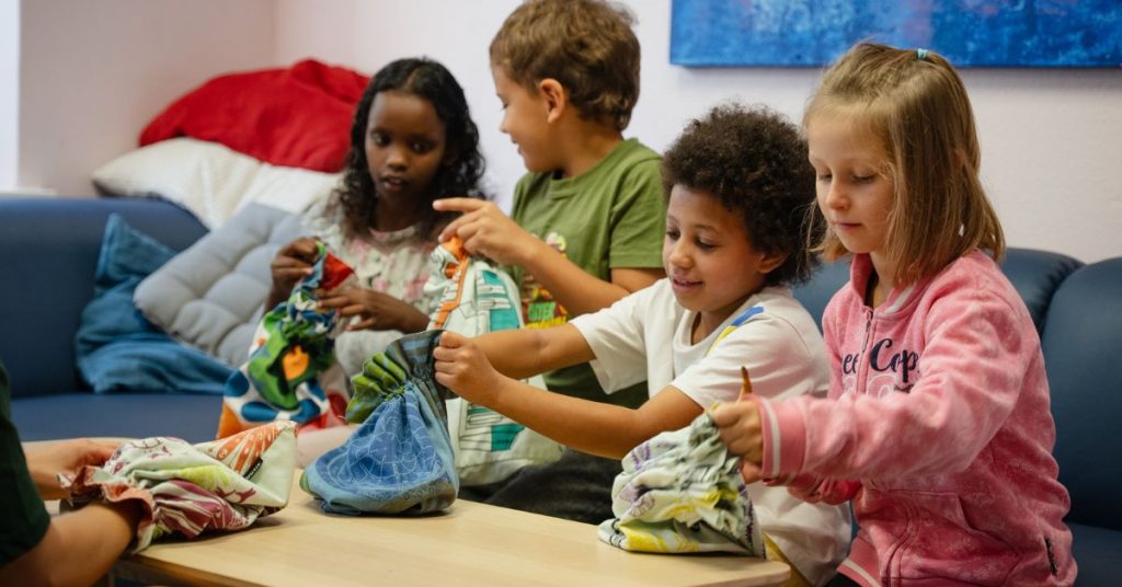 Lapsilla tunnusteluspusseja